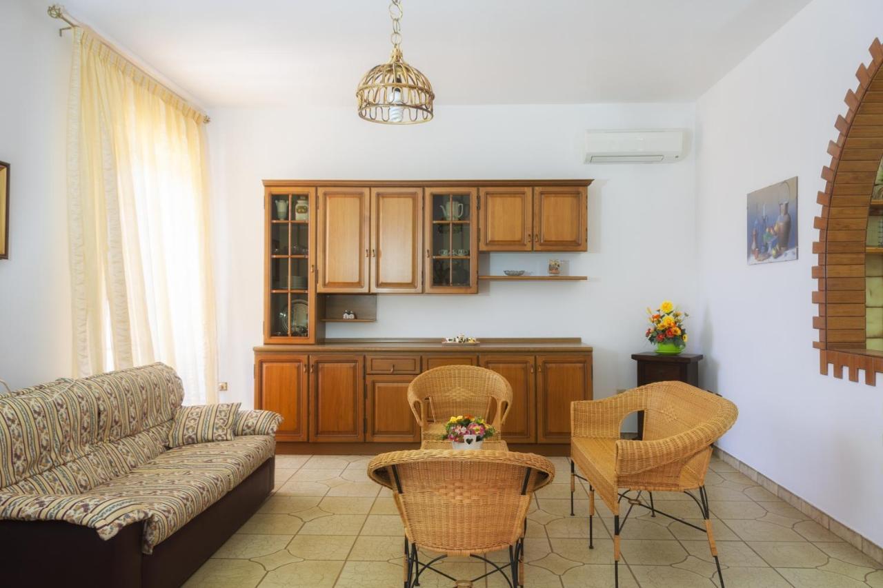 Villetta Lungomare Gallipoli - Family House Marina di Mancaversa Kültér fotó